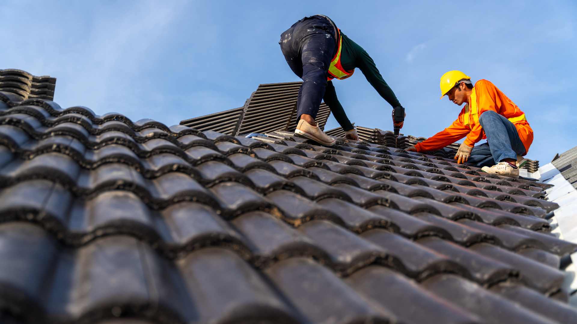 Roof Cleaning in Torrance, CA